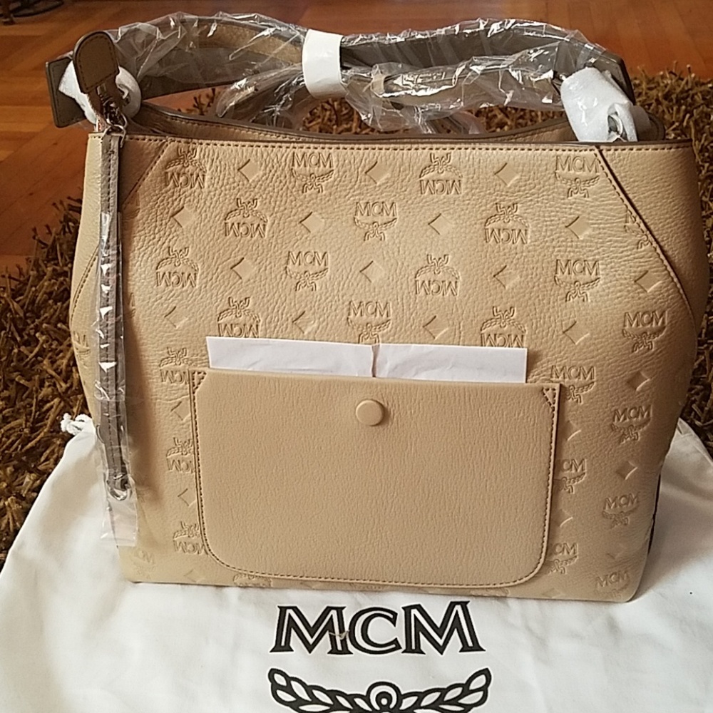 Bag - Picture 2 of 7
